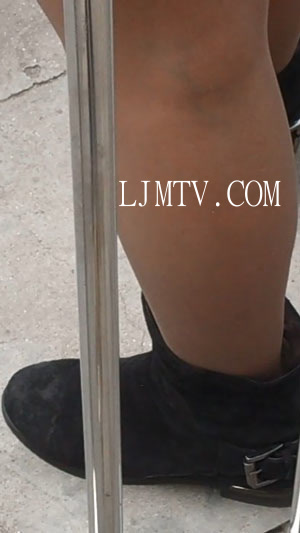 街拍大师CCTVB高清近拍高跟丝袜忽悠第11辑-2.8kpMAH05435