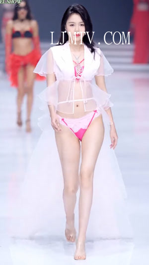 2024内衣时装走秀美丽漂亮高雅气质女神超模走秀深圳内衣展内衣模特