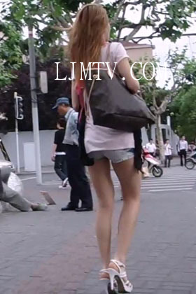 街拍客视频珍藏版超短裙专辑-去化妆的MM1