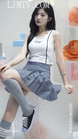 2024深圳内衣展前芮2美女模特内衣秀Show下着モデル