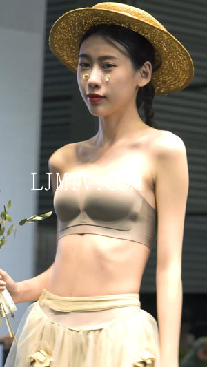 2023深圳内衣展奥升内衣秀美女模特时尚秀场下着モデルshow