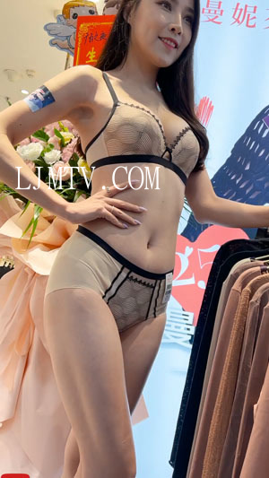108060P购物中心曼妮芬品牌静态内衣秀（翘臀女神）下着元素