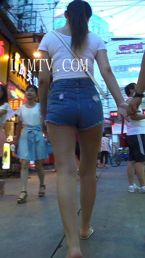 麋小鹿大师2013-2014街拍视频合集3-性感小妹牛仔三角区