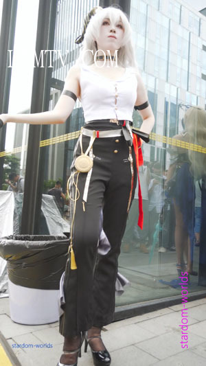 2025萤火虫漫展鸣潮赞妮Cosplayコスプレ