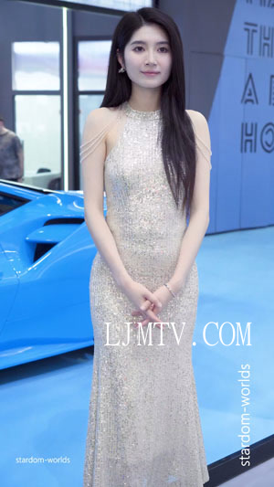 2025深圳改装车展AutoShowRacingModel模特美女车模38