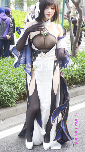 萤火虫漫展碧蓝航线镇海cosplayアズールレーン