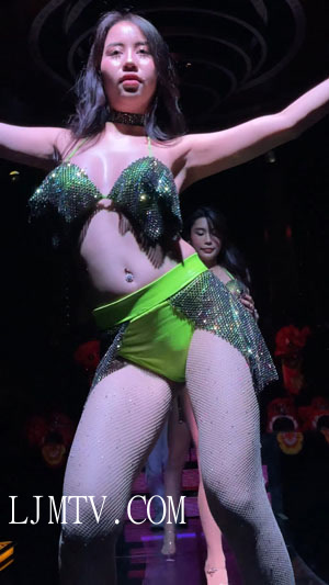 墨绿色闪钻奶罩绿色高腰三角裤网袜热舞少妇