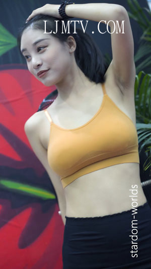 4K2021深圳内衣展大鸟草本运动内衣气质性感美女模特秀3Model