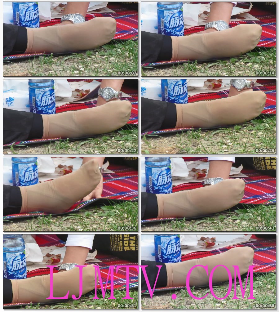 街拍大师applejuice高清拍摄高跟丝袜第5集-脚踩裤外套肉色丝袜的熟妇狂晾肉丝脚之三换个角度