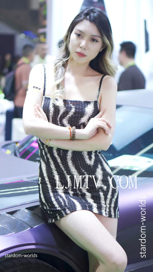 2026深圳改装车展美女车模BeautylegRacingModel56