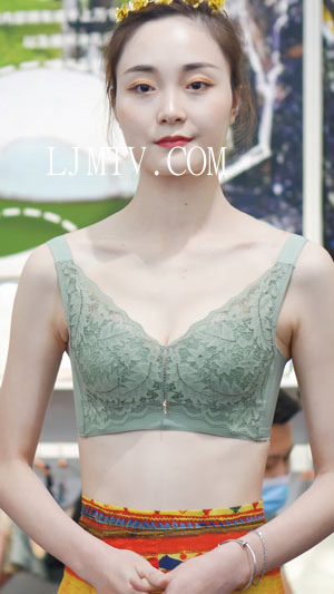 2021深圳内衣展春-12三宝乳胶性感美女模特秀场Show下着