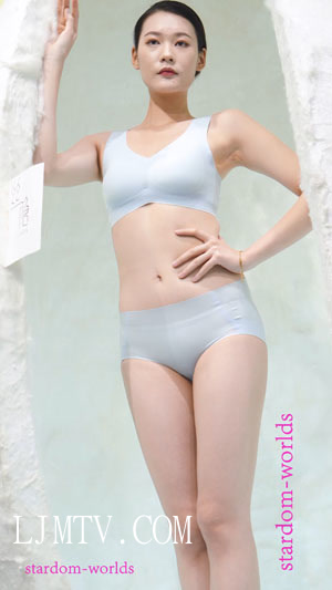 2021深圳内衣展春-23丝隐美女模特秀场Show下着