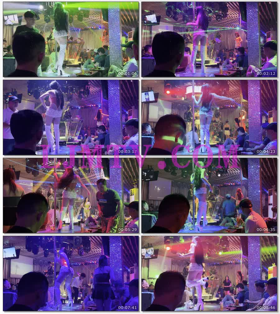 长发风采少女红白相间蕾丝连体泳衣毛绒超短裙过膝乳白皮靴钢管舞-4K视频