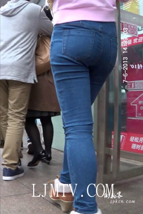 街拍客精选紧身裤热裤全集视频901-1000-a00057 1 (1)