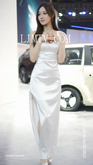 2024东莞国际车展春季AutoShowRacingModel车模车展模特18