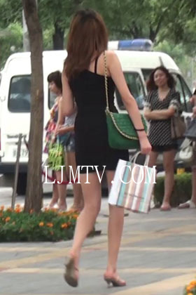 街拍客极品街拍视频JPP1-JPP217-高挑黑裙是个极品美女