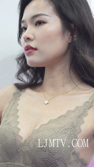 2021深圳内衣展春-76迪茉诱惑性感美女糢特内衣秀场Show下着