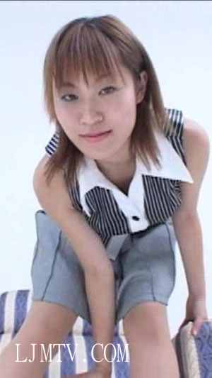 D-CH(Dynamitechannel)美腿丝袜系列视频-2005-08-17 杏野ヒナナ-v01