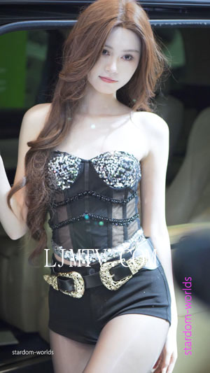 2026深圳改装车展AutoShow美女车模RacingModel16