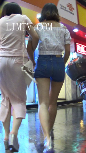 麋小鹿大师2013-2014街拍视频合集3-细腰大屁股紧身牛仔热裤