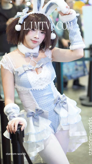 2026萤火虫漫展棕色尘埃2提尔兔女郎Cosplay