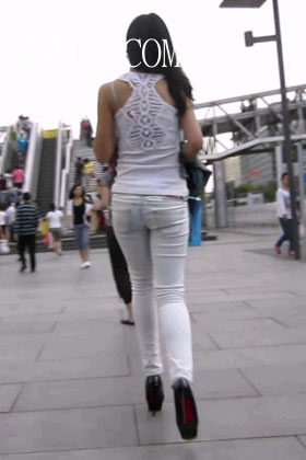 名门夜宴2012-2013精选街拍CD抄底第一部分MVI_1317