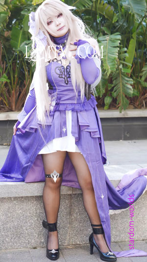 CICF2025广州漫展崩壊スターレイルマダムヘルタcosplay崩坏星穹铁道大黑塔