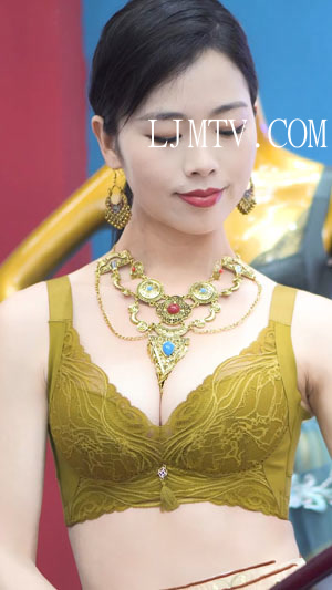 2022深圳内衣展窈窕身姿华美时尚性感美女模特内衣秀场2下着モデルModelShow