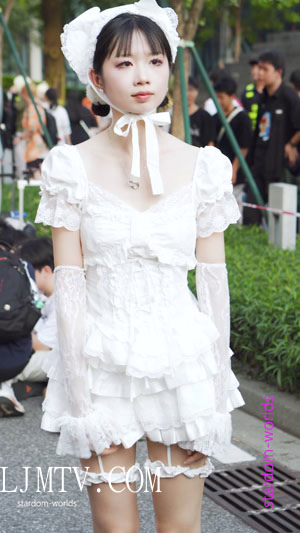 2025广州CICF漫展未知角色纯白美少女cosplayコスプレ