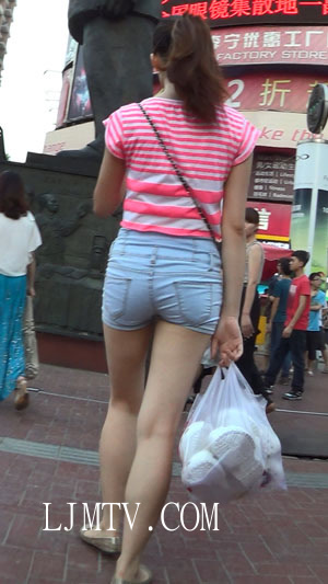 麋小鹿大师2013-2014街拍视频合集3-性感热裤长腿OL-01