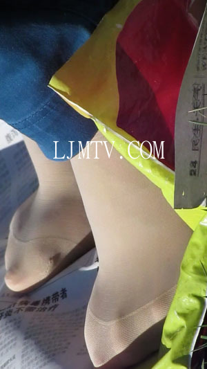 街拍大师applejuice高清拍摄高跟丝袜第4集-HD1151