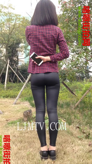 咔嚓街拍原创模特美臀视频-IMG_4161