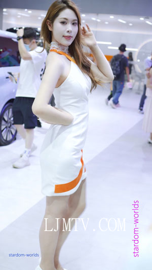 2025粤港澳大湾区车展AutoShow美女车模RacingModel23