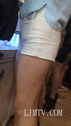 咔嚓街拍视频30301-30400-30379h