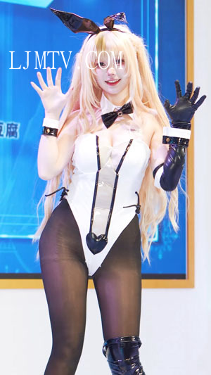 棕色尘埃2兔女郎杰尼斯Cosplay一大碗杏仁豆腐2026萤火虫漫展