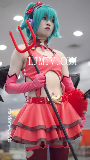 初音未来小恶魔cosplay初音ミクコスプレ2021深圳无限幻想漫展