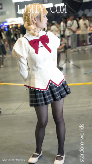 魔法少女まどかマギカ巴マミ魔法少女小圆巴麻美制服cosplayコスプレ2023深圳国际电玩节