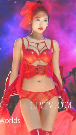 2024深圳内衣展伊丝艾拉内衣秀性感模特时尚大秀ModelShow下着