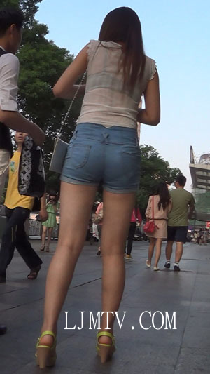 麋小鹿大师2013-2014街拍视频合集2-极品热裤美腿高跟性感美臀