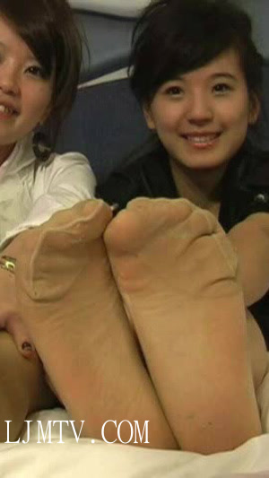 亚洲美足-cherryasianfeet2009视频-15-08-2009 Nathalie Sylvie-117-1-587