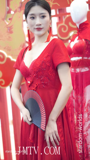 2022深圳内衣展爱戴华美时尚性感美女模特内衣秀场2下着モデルModelShow