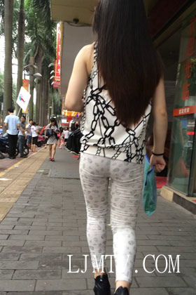 小龙大师精品街拍系列合集-性感紧身布裤少妇