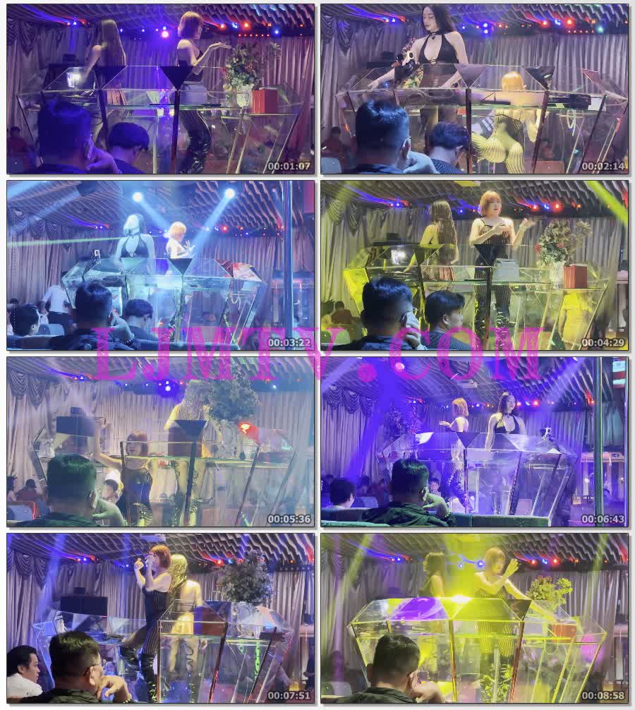 聚光灯下黑网连体情趣衣的黑皮靴短发美妞-4K视频