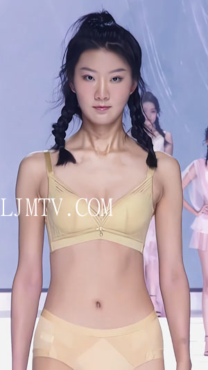 内衣秀超模4KSIUF2022深圳内衣展览会女人心品牌内衣秀