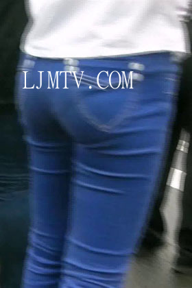 完美大师臀部特写原创街拍视频合集-a000611