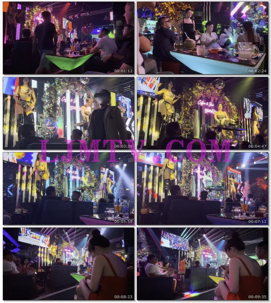 两个花纹比基尼的黑色过膝皮靴的女领舞-4K视频