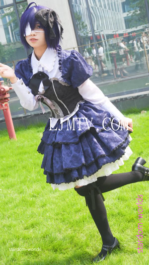 可爱洋装小鸟游六花Cosplay中二恋コスプレCICF2023广州漫展