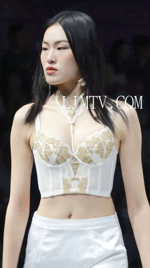 2023广州内衣展法安娜美体塑身内衣秀2Show下着モデル