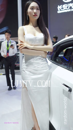 2024东莞国际车展春季AutoShowRacingModel车模车展模特13