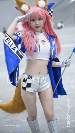 【FateGrandOrder】玉藻の前レースクイーンコスプレ赛车服玉藻前cosplay2020广州漫展
